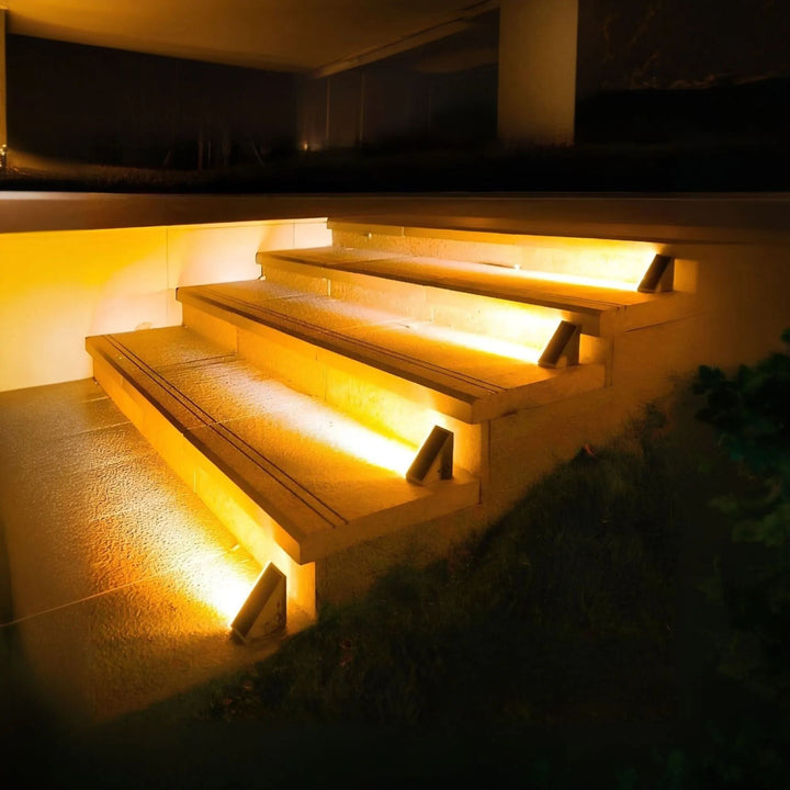 Utendørs solcelletrappelys med varmt LED-glow Luvikno