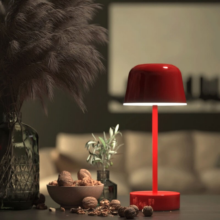 Bordlampe med moderne metall dimbar design Luvikno