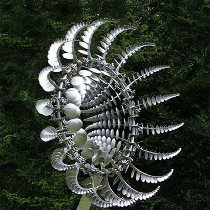 Metallvindspill for hagen