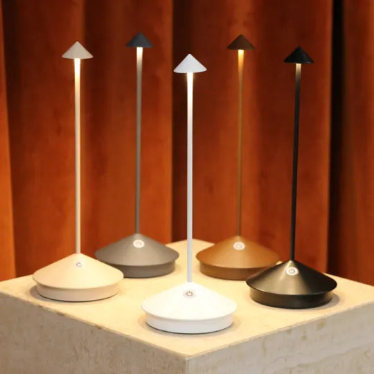 Luvikno | Trådlamp LED-bordlampe - ClarityGlow