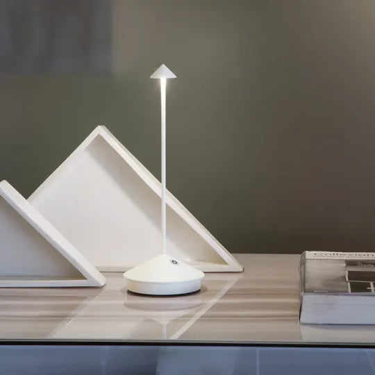 Luvikno | Trådlamp LED-bordlampe - ClarityGlow
