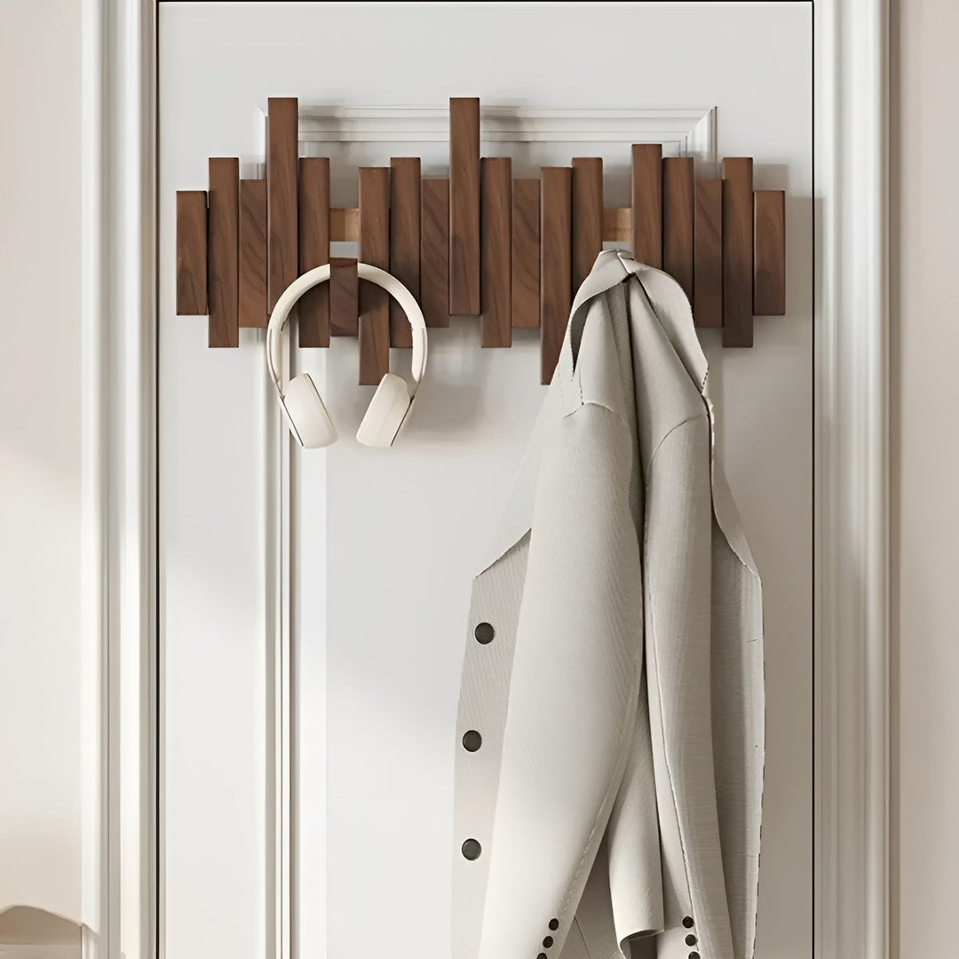 Stilig tre garderobe – FleksiLuviknoe magnetiske kroker for mer organisering | Ideell for soverom | Luvikno